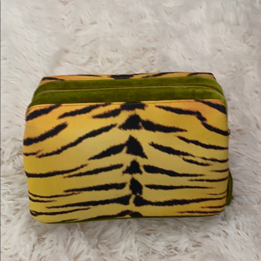 NWT Man Repeller Tiger Pouch